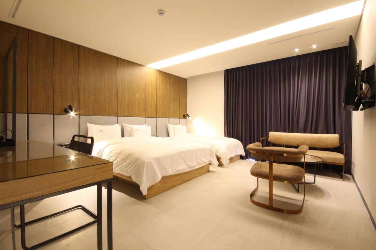 Hotel Eco Stay Jeonju Zewnętrze zdjęcie