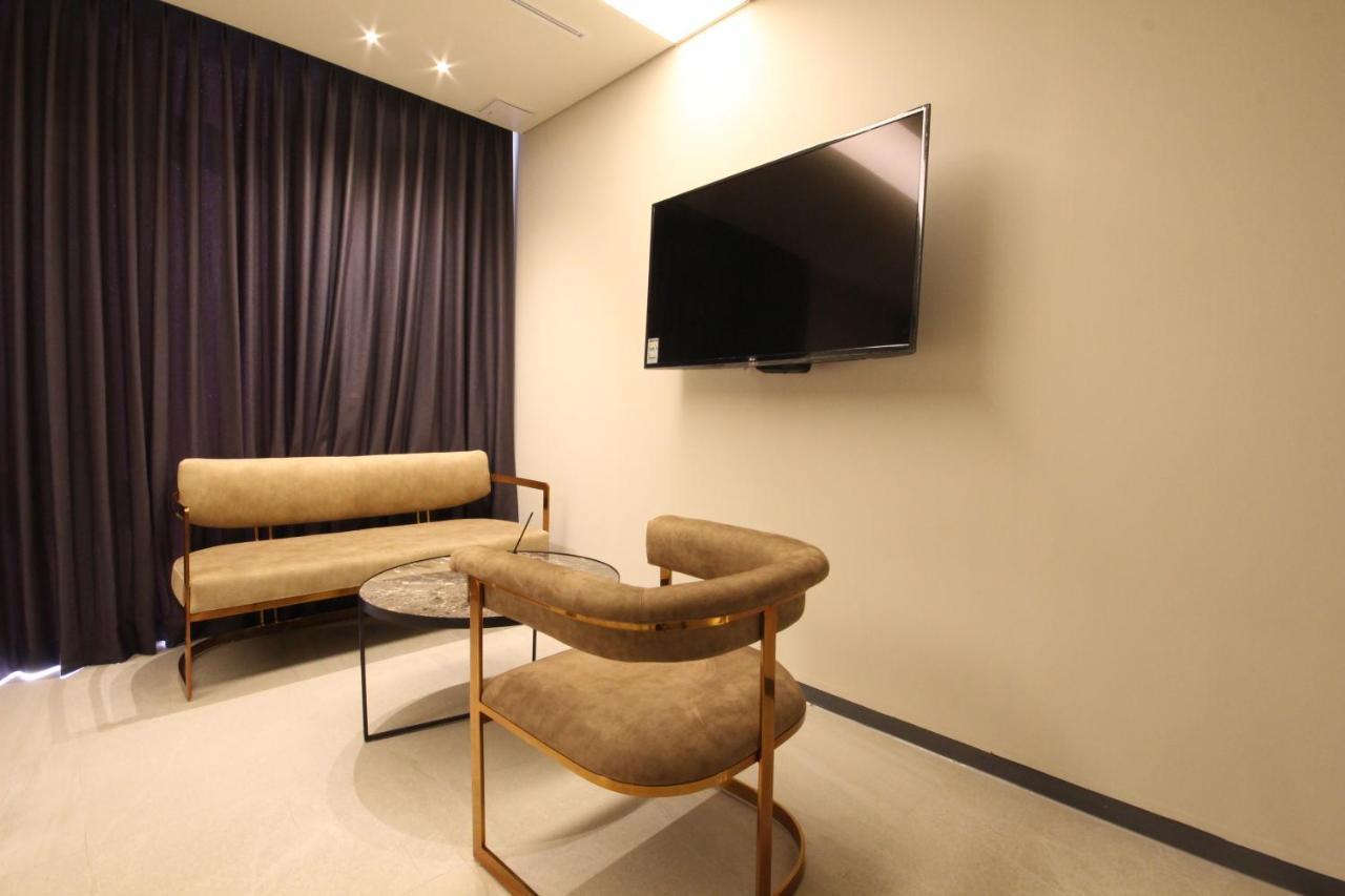 Hotel Eco Stay Jeonju Zewnętrze zdjęcie