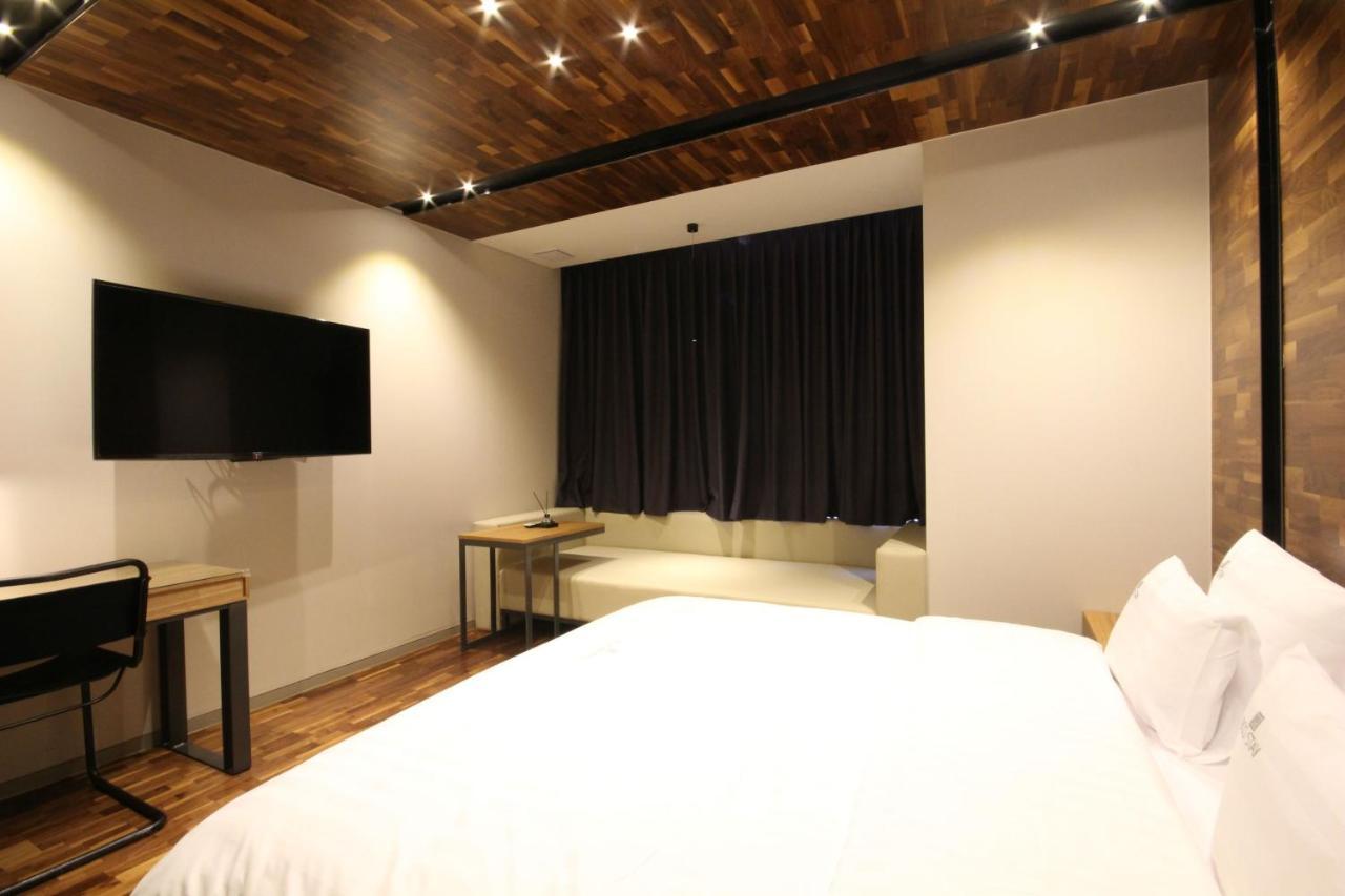 Hotel Eco Stay Jeonju Zewnętrze zdjęcie