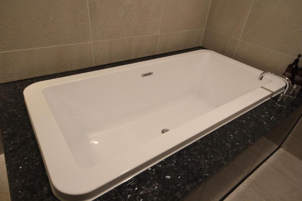 Hotel Eco Stay Jeonju Zewnętrze zdjęcie